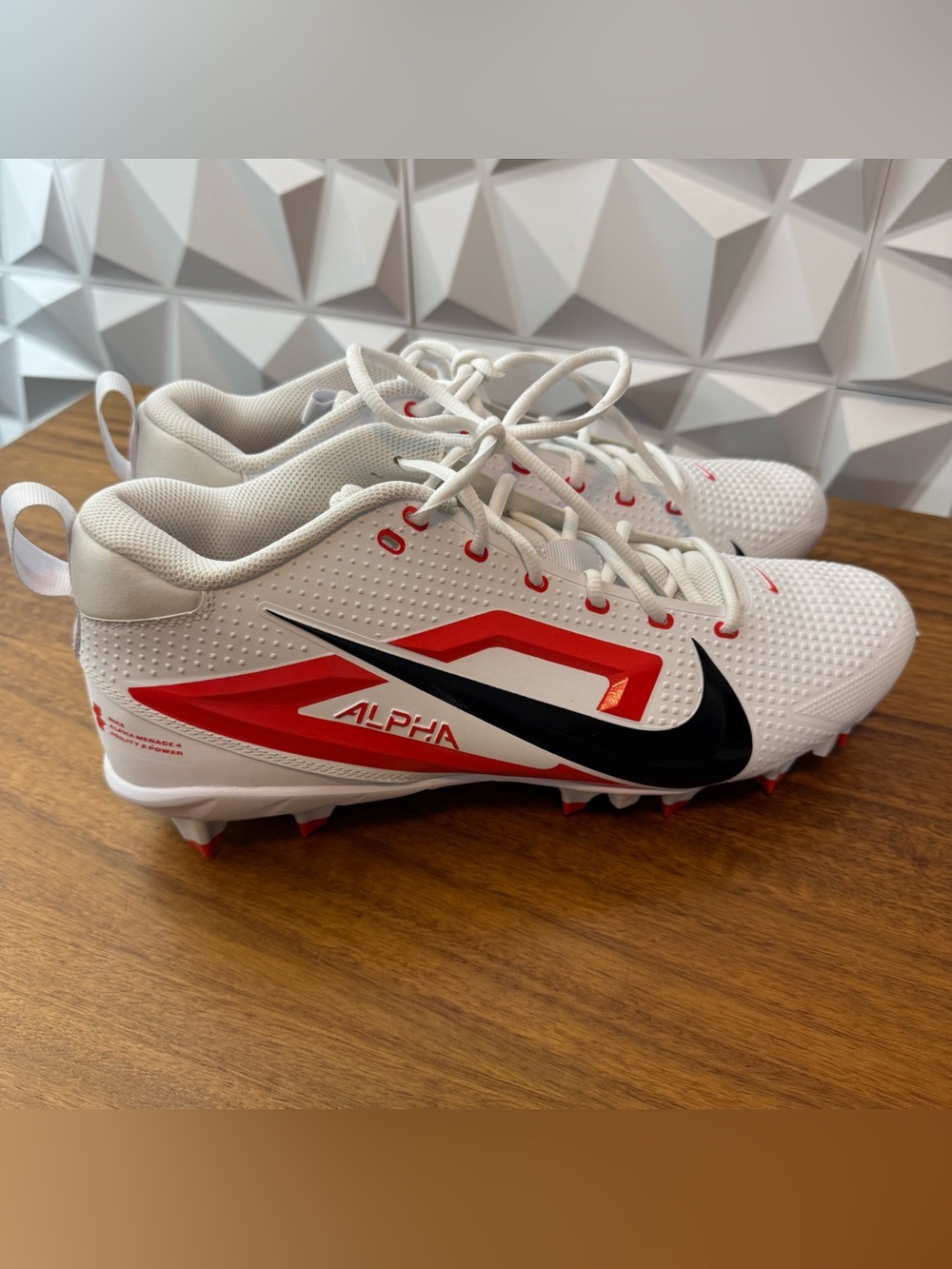 Nike Alpha Menace 4 football cleats Size 14